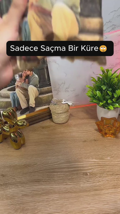 MementoOrb™ – Kişiselleştirilebilir Anı Küresi | Özel Fotoğraf ve Işıklı Hediye